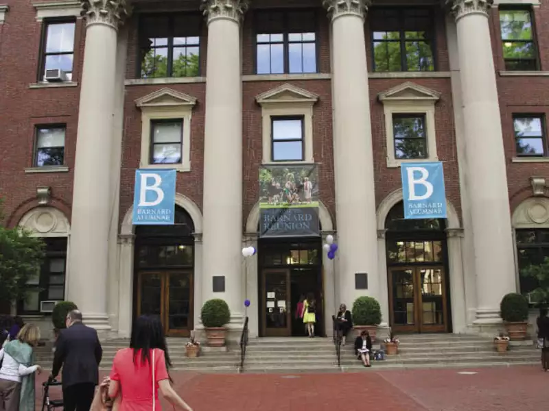 Indesign/summer 2014/140530 2014 Barnard Reunion 0722 Opt.jpg